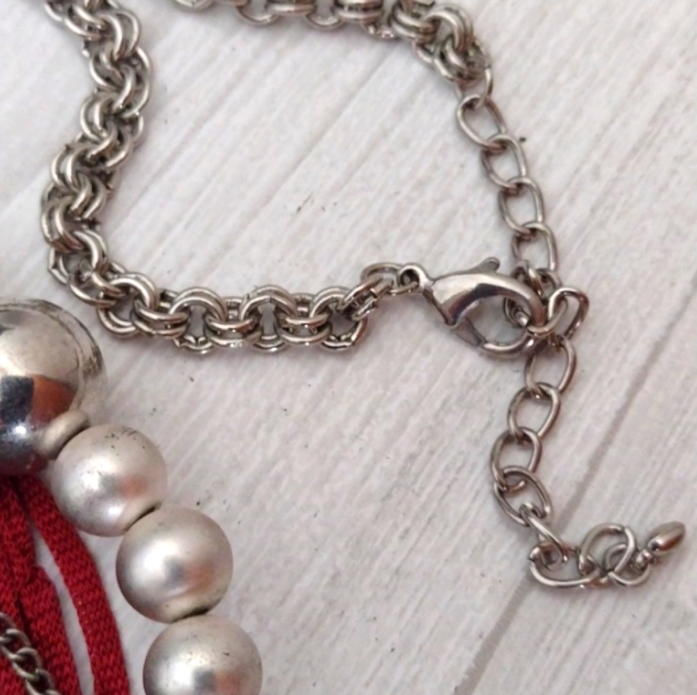 Multimedia & Very Silver-Like Beaded Multi-Chain Statement Wearable Art Necklace - Picture 9 of 12